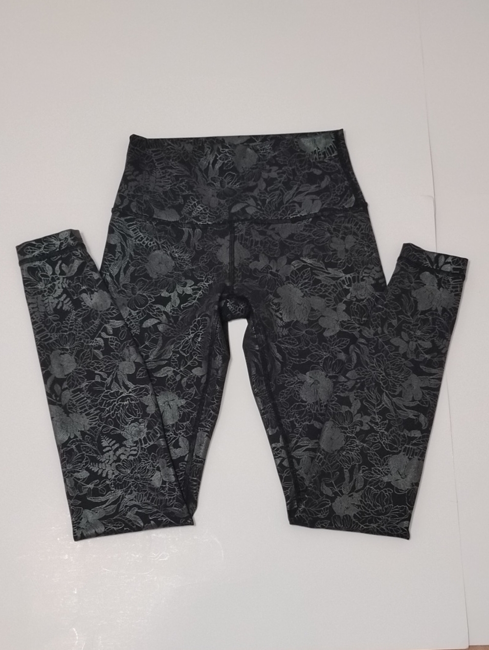 Lululemon Wunder Under HR Tight  27"